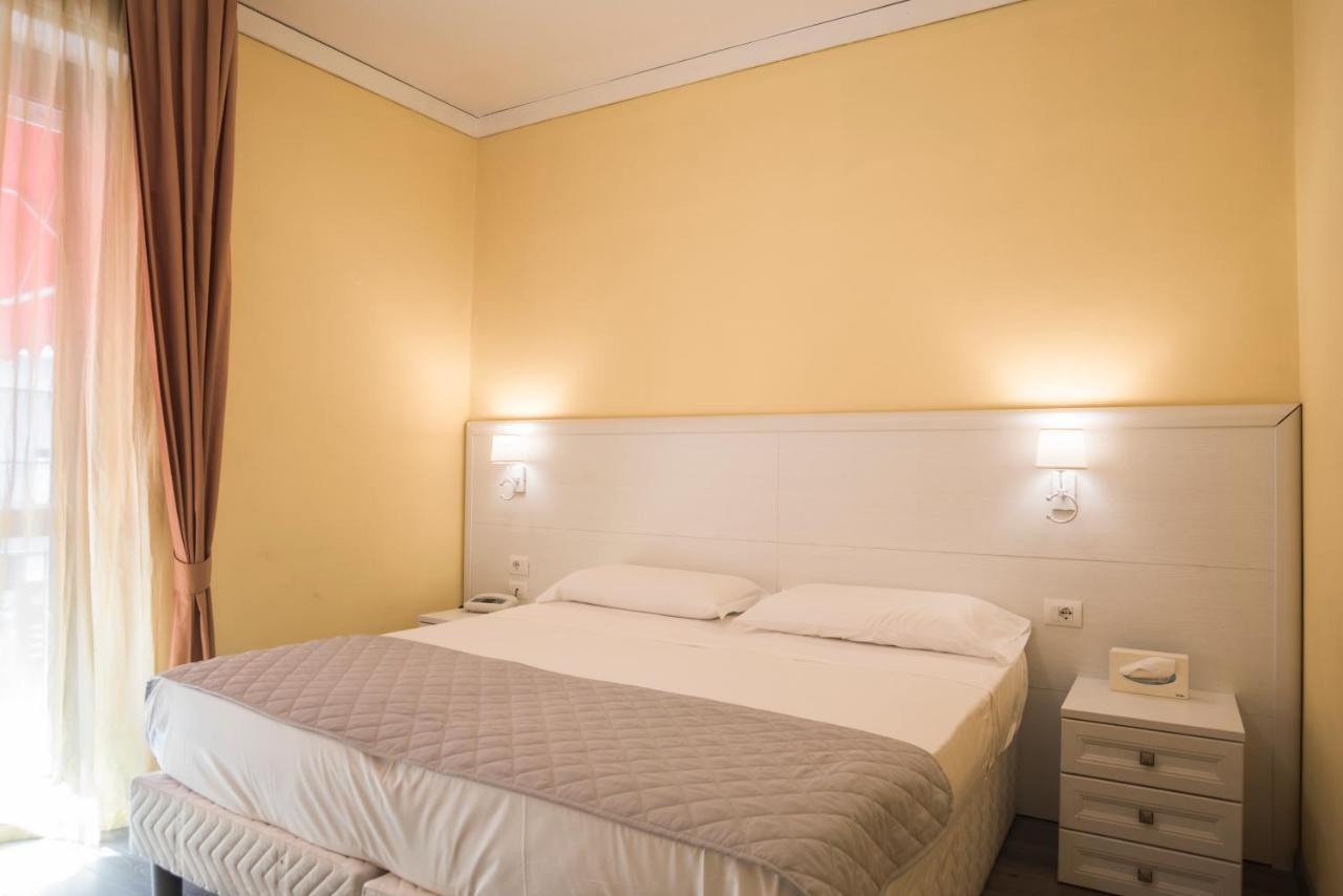 Hotel Marisa Albenga Zewnętrze zdjęcie